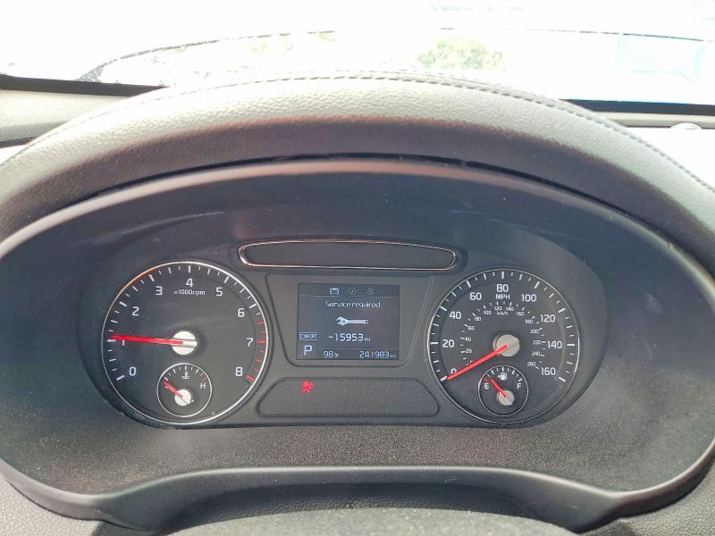 2020 Kia Sorento VIN 5XYPG4A57LG697435 COPART salvage auction — MINOR DENT/SCRATCHES, Nc - Certificate Of Title, sold $1,500 on 2026-07-31 (photo 9)