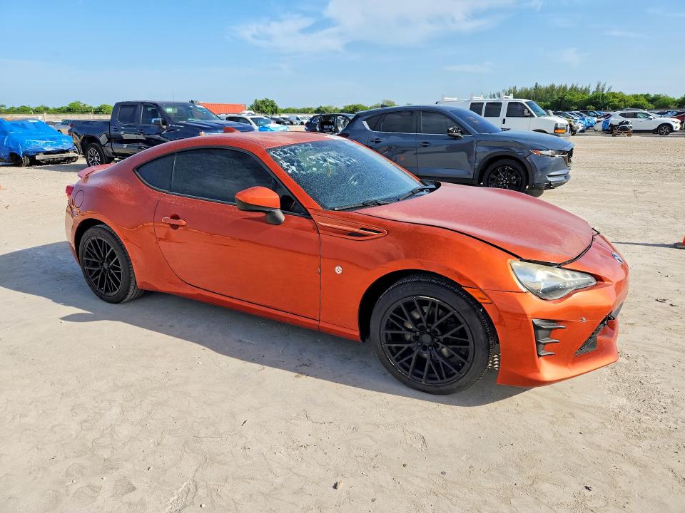 2017 Toyota Gt86 VIN JF1ZNAA19H8705467 COPART salvage auction — MINOR DENT/SCRATCHES, Ca - Dis/Dlr/Exp Only Clean Title (P), sold $1,500 on 2026-07-29 (photo 4)