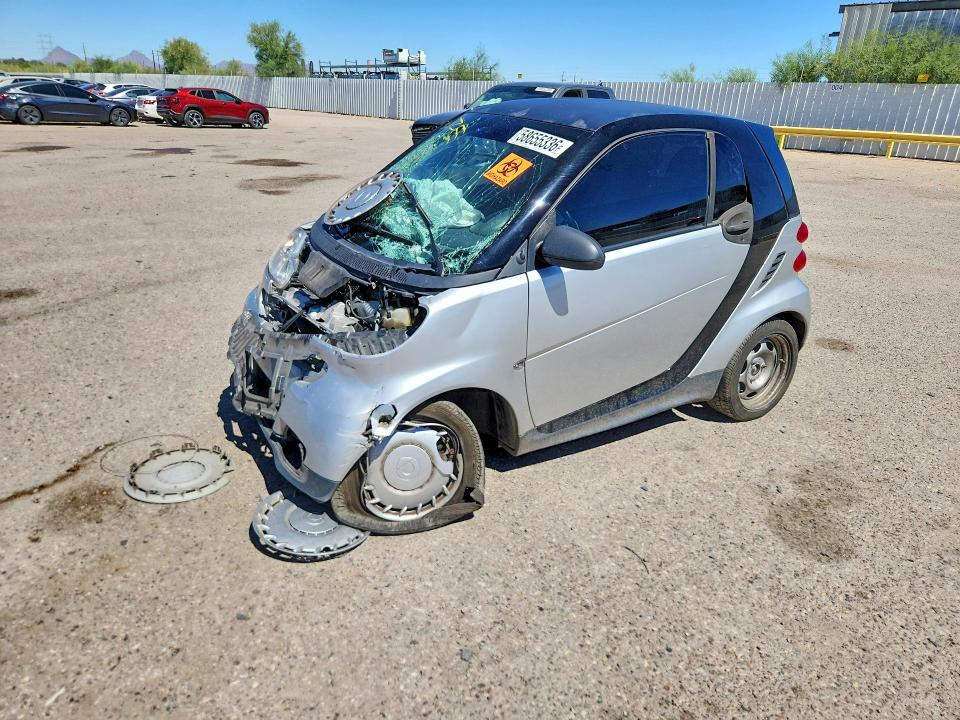 2015 Smart VIN WMEEJ3BA9FK795641 COPART salvage auction — FRONT END, AZ - CERT OF TITLE - SALVAGE, sold $225 on 2026-08-21 (photo 1)