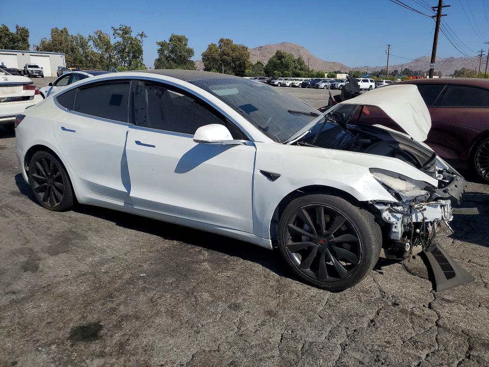 2020 Tesla Model 3 VIN 5YJ3E1EA5LF743863 COPART salvage auction — FRONT END, Ca - Dis/Dlr/Exp Only Clean Title (P), sold $2,400 on 2026-07-27 (photo 4)