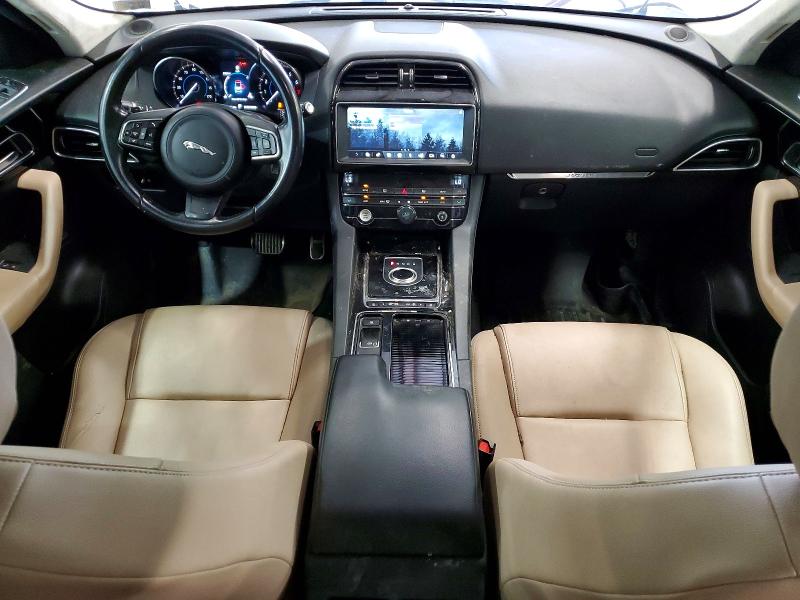 2019 Jaguar F-pace VIN SADCS2FXXKA356710 COPART salvage auction — MINOR DENT/SCRATCHES, PA - CERT OF TITLE (P), sold $2,050 on 2026-07-10 (photo 8)