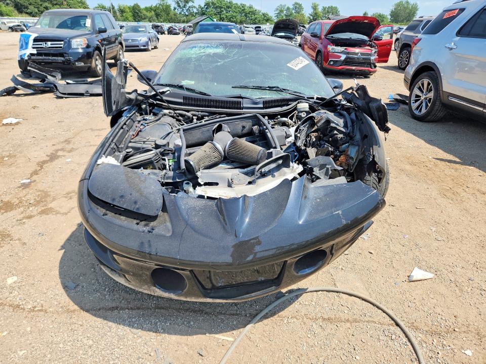 1999 Pontiac Firebird VIN 2G2FV22G8X2236135 COPART salvage auction — FRONT END, Il - Junking Cert Of A Vehicle, sold $1,700 on 2026-07-30 (photo 5)