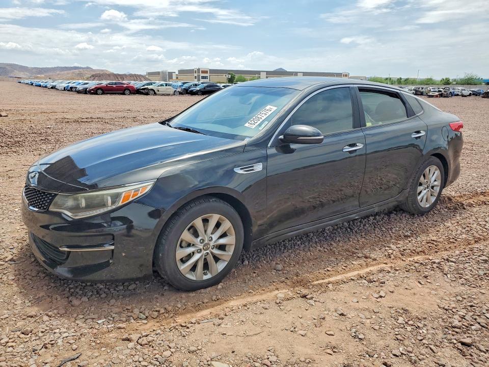 2016 Kia Optima VIN 5XXGU4L33GG074697 COPART salvage auction — MINOR DENT/SCRATCHES, Az - Cert Of Title-Restored Salvage, sold $225 on 2026-07-28 (photo 1)