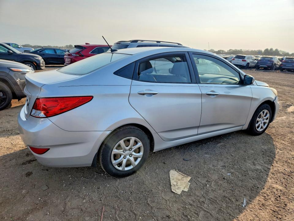 2013 Hyundai Accent VIN KMHCT4AE1DU303448 COPART salvage auction — MECHANICAL, Il - Certificate Of Title (P), sold $500 on 2026-07-28 (photo 3)