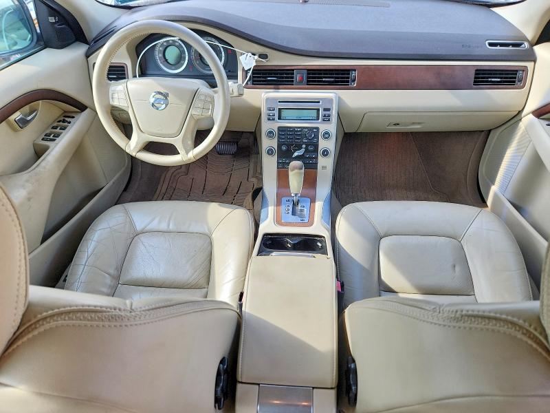 2011 Volvo Xc70 VIN YV4952BZ1B1094951 COPART salvage auction — NORMAL WEAR, AR - CERTIFICATE OF TITLE (P), sold $550 on 2026-08-10 (photo 8)