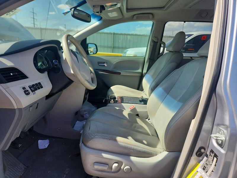 2013 Toyota VIN 5TDYK3DC5DS389627 COPART salvage auction — REAR END, Tx - Salvage Vehicle Title, sold $350 on 2026-07-21 (photo 7)