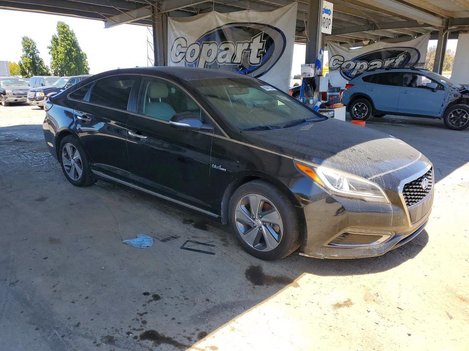 2017 Hyundai Sonata VIN KMHE34L3XHA064476 COPART salvage auction — FRONT END, Ca - Dis/Dlr/Exp Only Clean Title (P), sold $2,975 on 2026-07-24 (photo 4)