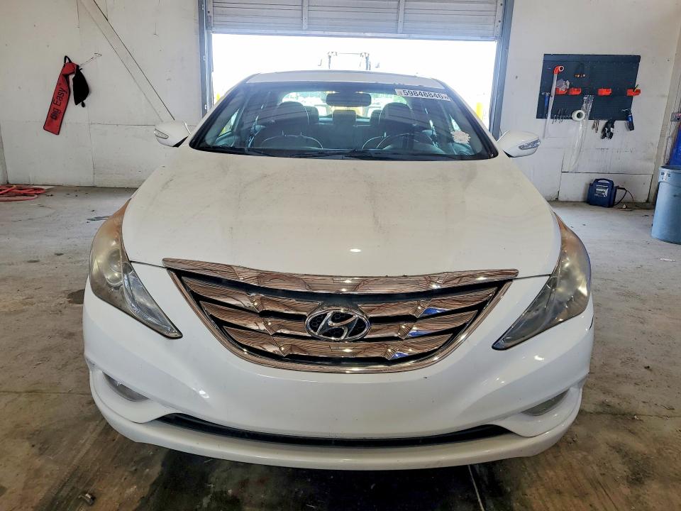 2011 Hyundai Sonata VIN 5NPEC4AC5BH118645 COPART salvage auction — NORMAL WEAR, Ky - Certificate Of Title, sold $800 on 2026-07-27 (photo 5)