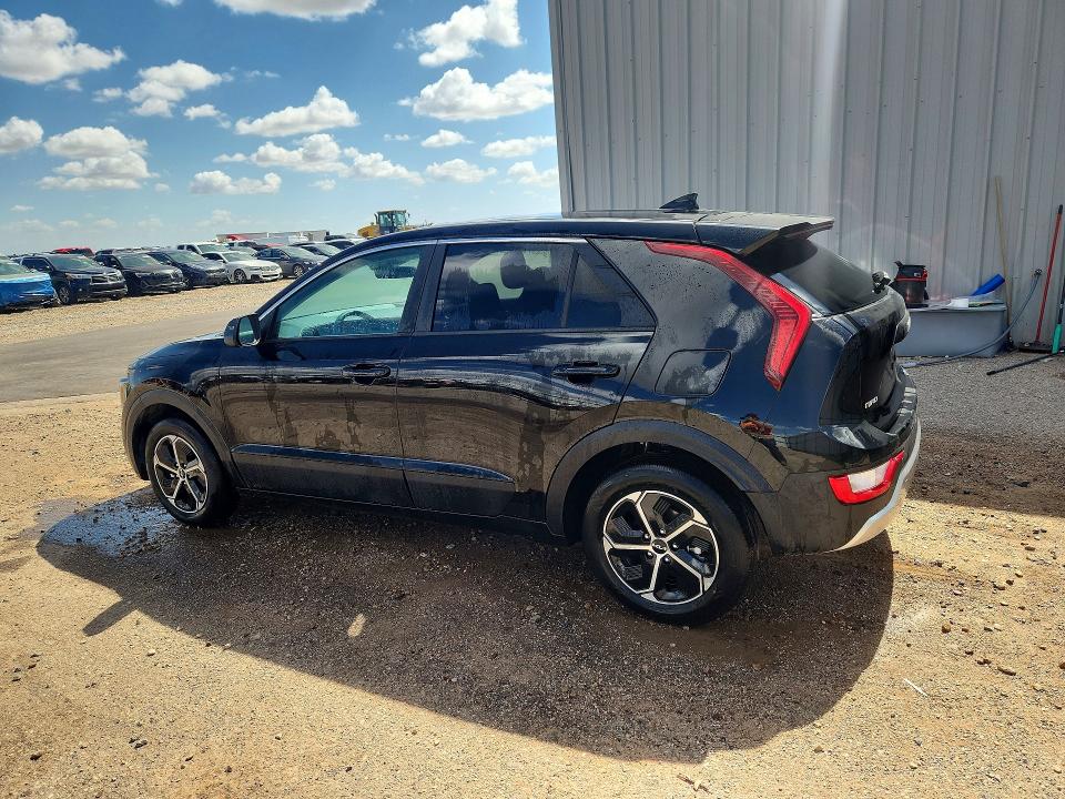 2026 Kia Niro VIN KNDCP3LE5T5332430 COPART salvage auction — MECHANICAL, TX - CERTIFICATE OF TITLE, sold $13,200 on 2026-07-27 (photo 2)
