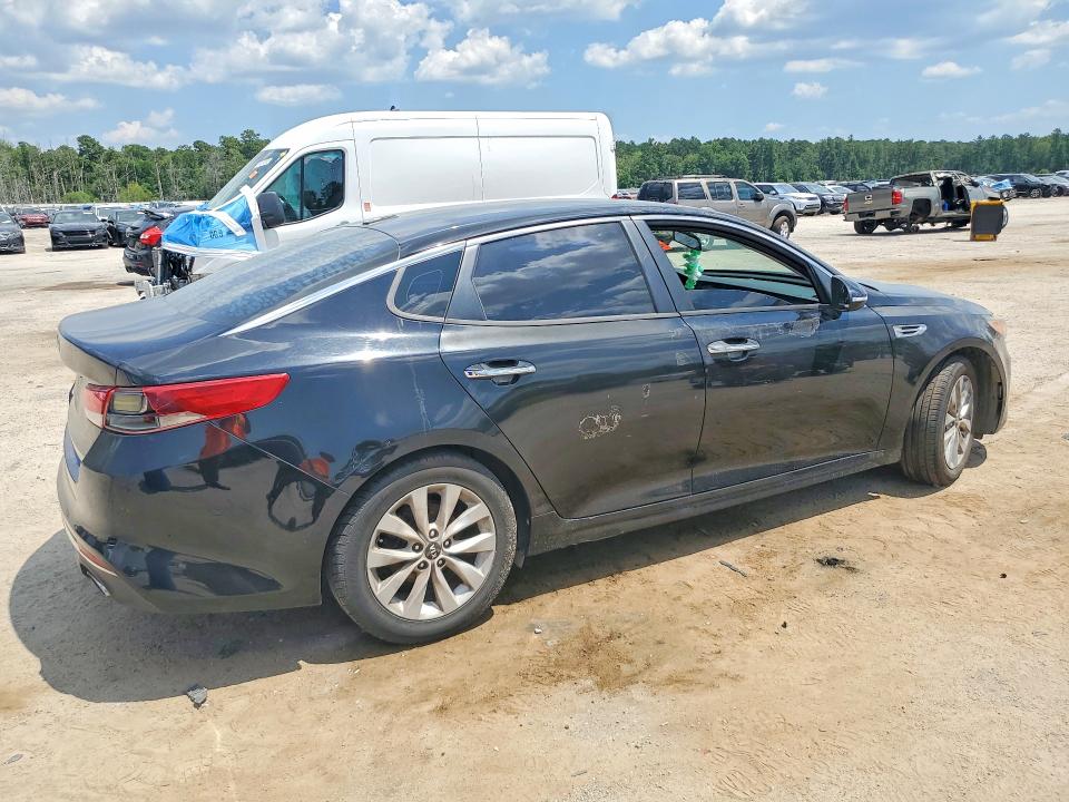 2017 Kia Optima VIN 5XXGT4L33HG124793 COPART salvage auction — MINOR DENT/SCRATCHES, Sc - Certificate Of Title (P), sold $2,750 on 2026-07-27 (photo 3)