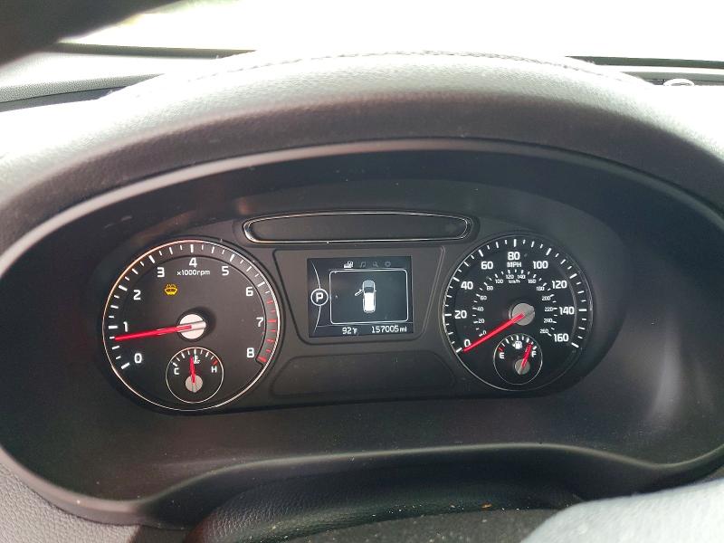 2016 Kia Sorento VIN 5XYPGDA36GG013799 COPART salvage auction — MINOR DENT/SCRATCHES, GA - CERTIFICATE OF TITLE, sold $750 on 2026-07-30 (photo 9)