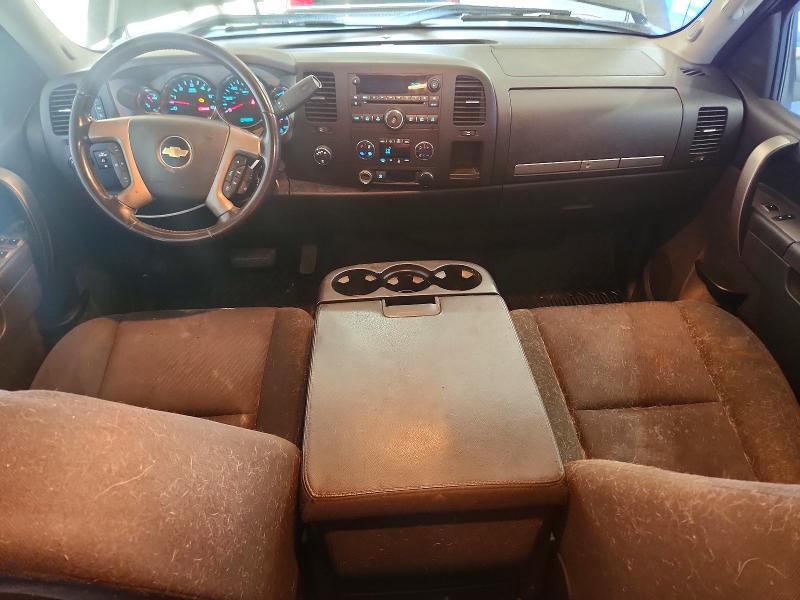 2011 Chevrolet Silverado 1500 VIN 1GCRKSE34BZ368258 COPART salvage auction — NORMAL WEAR, Ky - Certificate Of Title, sold $1,150 on 2026-07-06 (photo 8)
