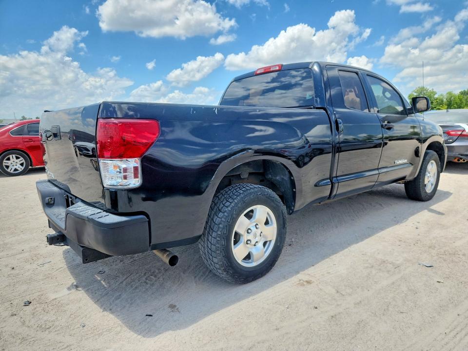 2011 Toyota Tundra VIN 5TFRM5F18BX032102 COPART salvage auction — MINOR DENT/SCRATCHES, TX - CERTIFICATE OF TITLE, sold $2,850 on 2026-07-10 (photo 3)