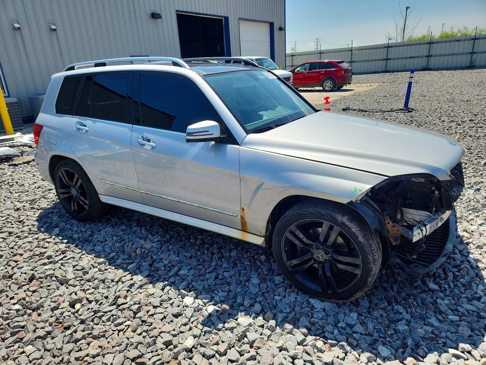 2014 Mercedes-benz VIN WDCGG8JB7EG166937 COPART salvage auction — FRONT END, Wi - Cert Of Title-Claim Paid, sold $1,100 on 2026-07-20 (photo 4)