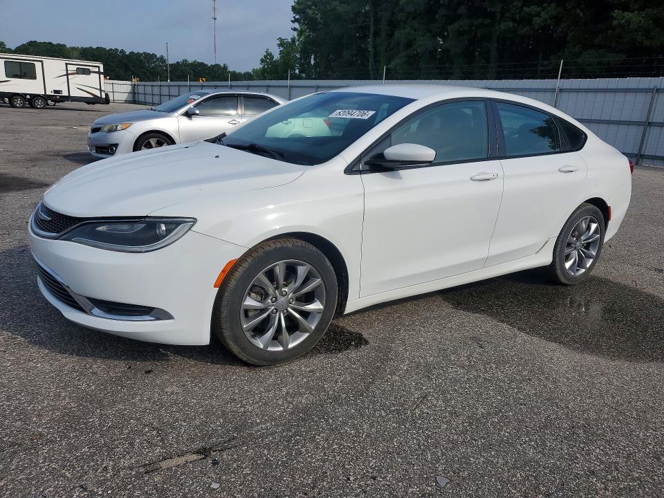 2015 Chrysler 200 VIN 1C3CCCBG1FN517453 COPART salvage auction — UNDERCARRIAGE, Nc - Dealer Only Clean Title, sold $1,500 on 2026-07-30 (photo 1)