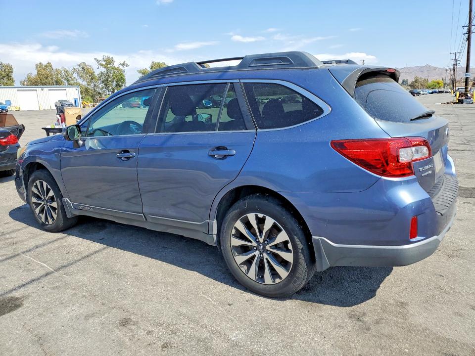 2015 Subaru Outback VIN 4S4BSAJC3F3263376 COPART salvage auction — MINOR DENT/SCRATCHES, Ca - Dis/Dlr/Exp Only Clean Title, sold $275 on 2026-07-23 (photo 2)