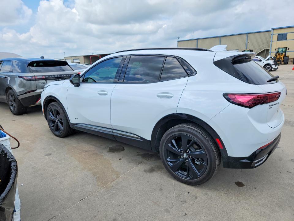 2025 Buick Envision VIN LRBFZLE44SD089286 COPART salvage auction — FRONT END, Tx - Salvage Vehicle Title, sold $10,700 on 2026-08-24 (photo 2)