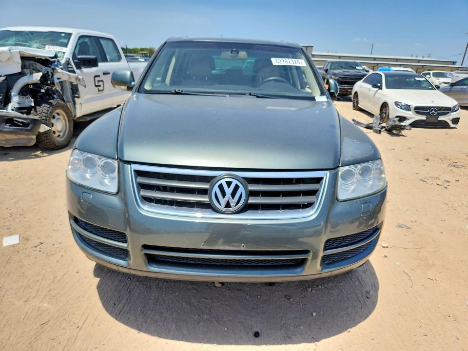 2005 Volkswagen Touareg VIN WVGZG77L65D021507 COPART salvage auction — MINOR DENT/SCRATCHES, Nm - Certificate Of Title, sold $400 on 2026-08-03 (photo 5)