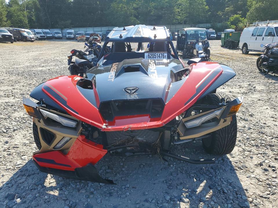 2022 Polaris Slingshot VIN 57XAALHD4N8152437 COPART salvage auction — FRONT END, MA - CERT OF TITLE-SALVAGE (P), sold $7,600 on 2026-08-20 (photo 2)