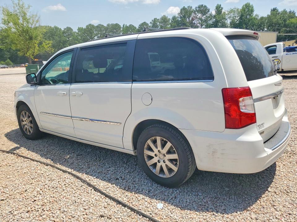 2016 Chrysler Town & country VIN 2C4RC1BG0GR294725 COPART salvage auction — MINOR DENT/SCRATCHES, Nc - Dealer Only Clean Title, sold $275 on 2026-07-31 (photo 2)
