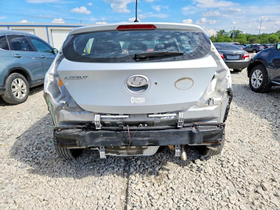 2014 Hyundai Accent VIN KMHCT5AE2EU189712 COPART salvage auction — SIDE, Ma - Cert Of Title-Reconstrctd Coll, sold $125 on 2026-07-29 (photo 6)