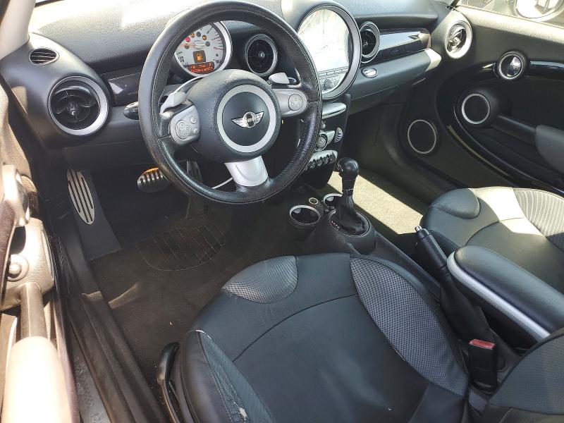 2010 Mini Cooper VIN WMWMF7C5XATZ69060 COPART salvage auction — VANDALISM, Ca - Salvage Certificate, sold $675 on 2026-08-12 (photo 8)