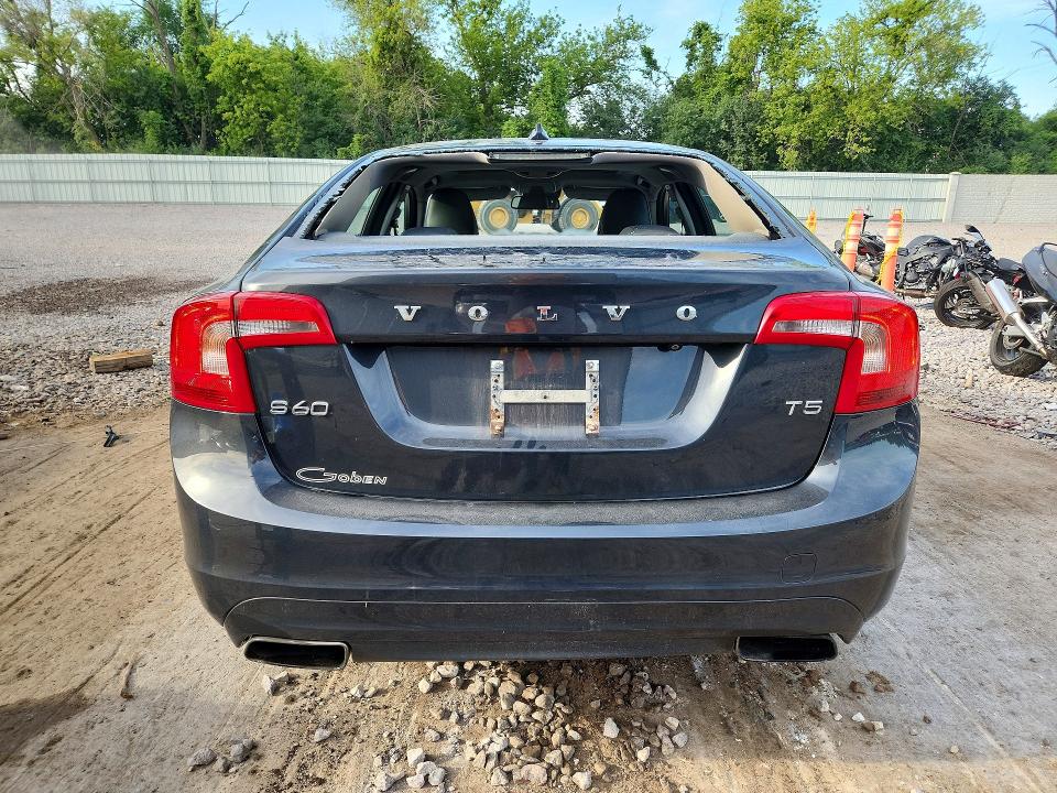 2015 Volvo S60 VIN YV140MFCXF1311622 COPART salvage auction — HAIL, Wi - Certificate Of Title, sold $975 on 2026-08-10 (photo 6)