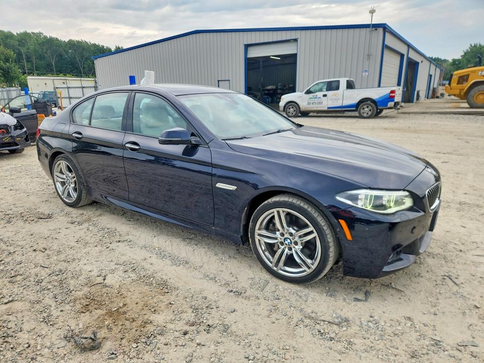 2016 BMW 5 series VIN WBA5B3C57GG260564 COPART salvage auction — NORMAL WEAR, WV - CERTIFICATE OF TITLE, sold $10,700 on 2026-08-27 (photo 4)