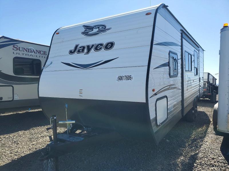 2017 Jaycee Trailer VIN 1UJBJ0BP3H77W0474 COPART salvage auction — FRONT END, OR - SALVAGE TITLE CERTIFICATE, sold $2,000 on 2026-08-27 (photo 2)