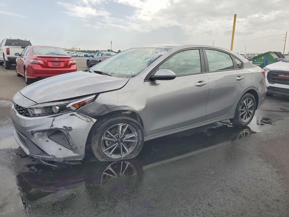 2024 Kia Forte VIN 3KPF24AD6RE738600 COPART salvage auction — FRONT END, TN - CERTIFICATE OF TITLE (P), sold $5,100 on 2026-07-22 (photo 1)