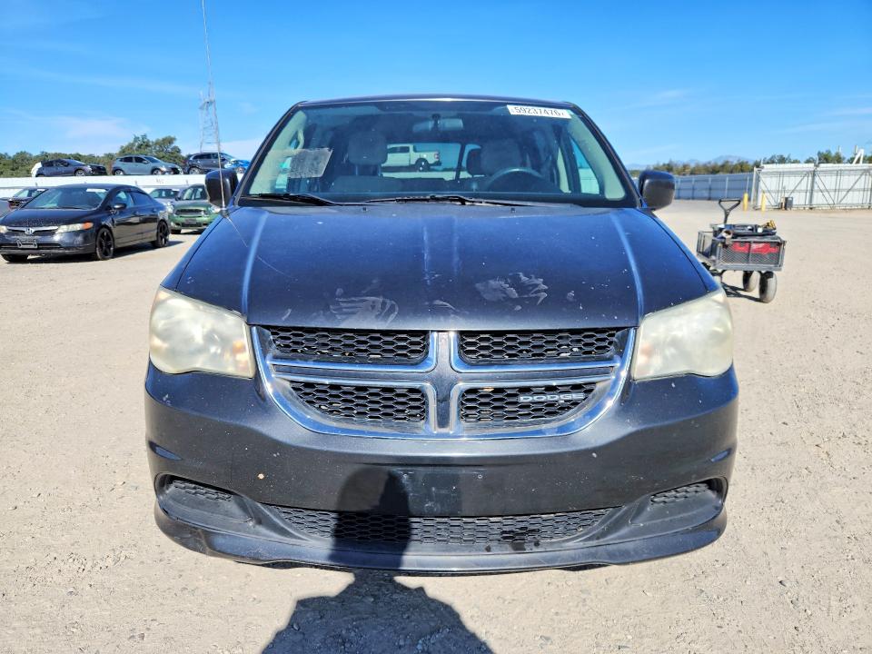 2012 Dodge Caravan VIN 2C4RDGCG8CR204813 COPART salvage auction — MINOR DENT/SCRATCHES, Ca - Dis/Dlr/Exp Only Clean Title, sold $700 on 2026-07-31 (photo 5)