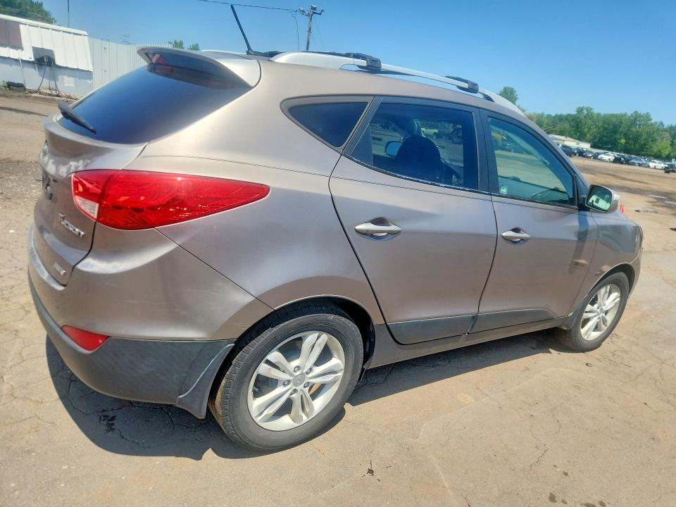2012 Hyundai Tucson VIN KM8JUCAC4CU394923 COPART salvage auction — SIDE, Ct - Cert Of Title-Salvage, sold $1,700 on 2026-07-31 (photo 3)