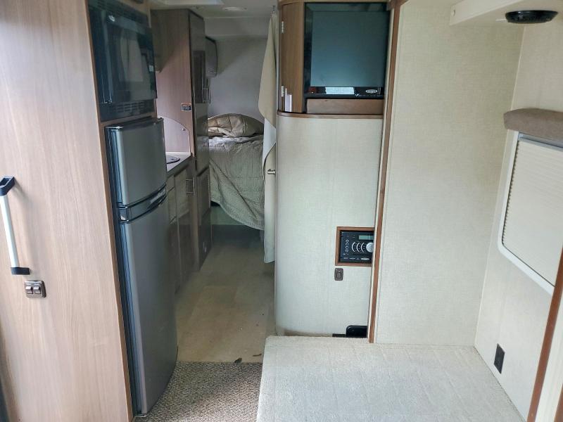 2015 Mercedes-benz Sprinter VIN WDAPF4CA8F9601625 COPART salvage auction — ROOF, NC - DEALER ONLY CLEAN TITLE, sold $39,000 on 2026-08-11 (photo 6)