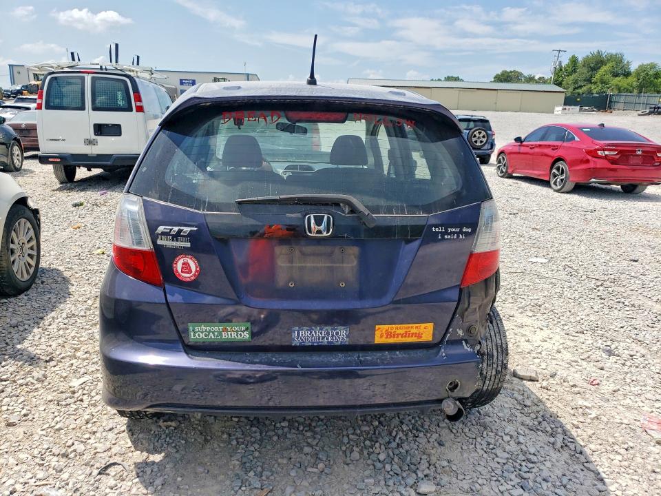2009 Honda Fit VIN JHMGE88449S035839 COPART salvage auction — FRONT END, Tn - Salvage Certificate, sold $175 on 2026-07-23 (photo 6)
