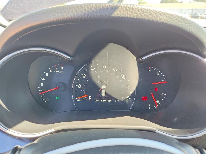 2015 Kia Sorento VIN 5XYKWDA74FG590233 COPART salvage auction — HAIL, Co - Certificate Of Title, sold $275 on 2026-07-29 (photo 9)