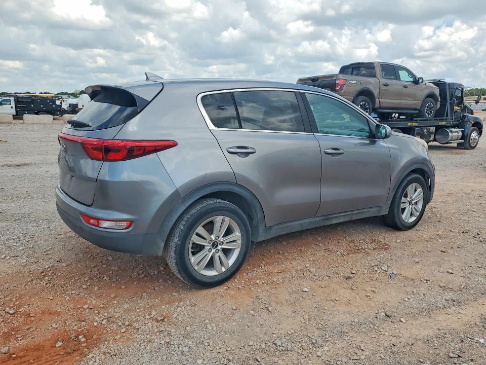 2019 Kia Sportage VIN KNDPM3AC0K7513417 COPART salvage auction — MINOR DENT/SCRATCHES, OK - CERTIFICATE OF TITLE (P), sold $3,450 on 2026-07-28 (photo 3)