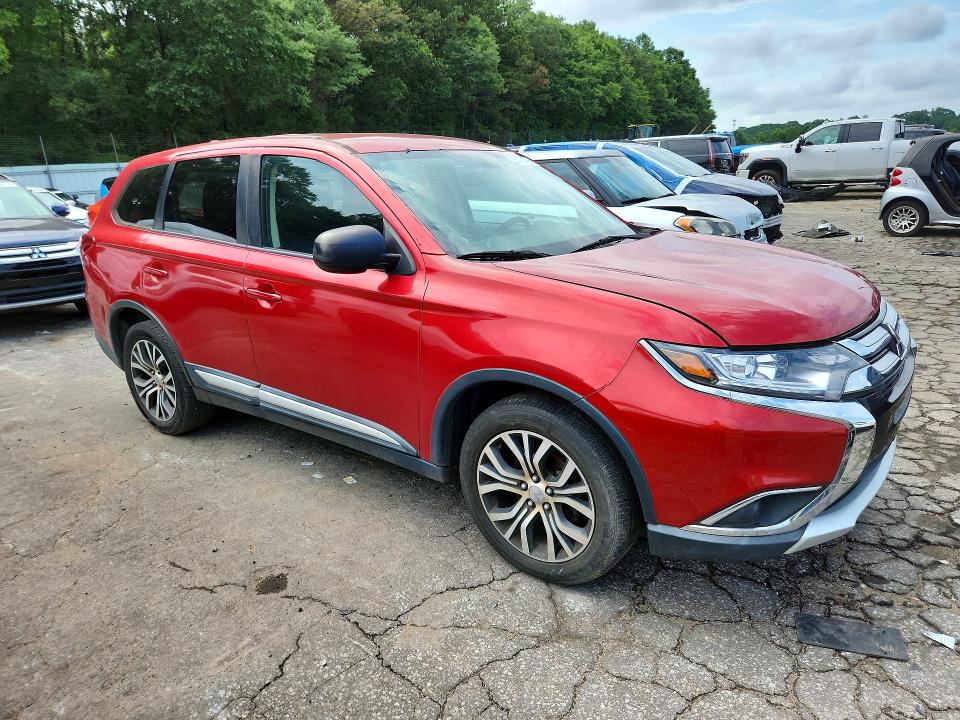 2018 Mitsubishi Outlander VIN JA4AD2A34JZ055720 COPART salvage auction — NORMAL WEAR, Ga - Certificate Of Title, sold $2,450 on 2026-07-18 (photo 4)