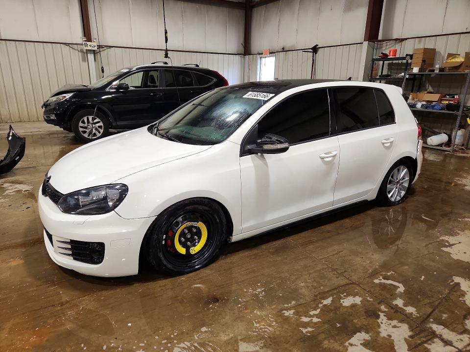 2014 Volkswagen Gti VIN WVWGD7AJ7EW010631 COPART salvage auction — REAR END, PA - CERTIFICATE OF SALVAGE, sold $1,050 on 2026-08-04 (photo 1)