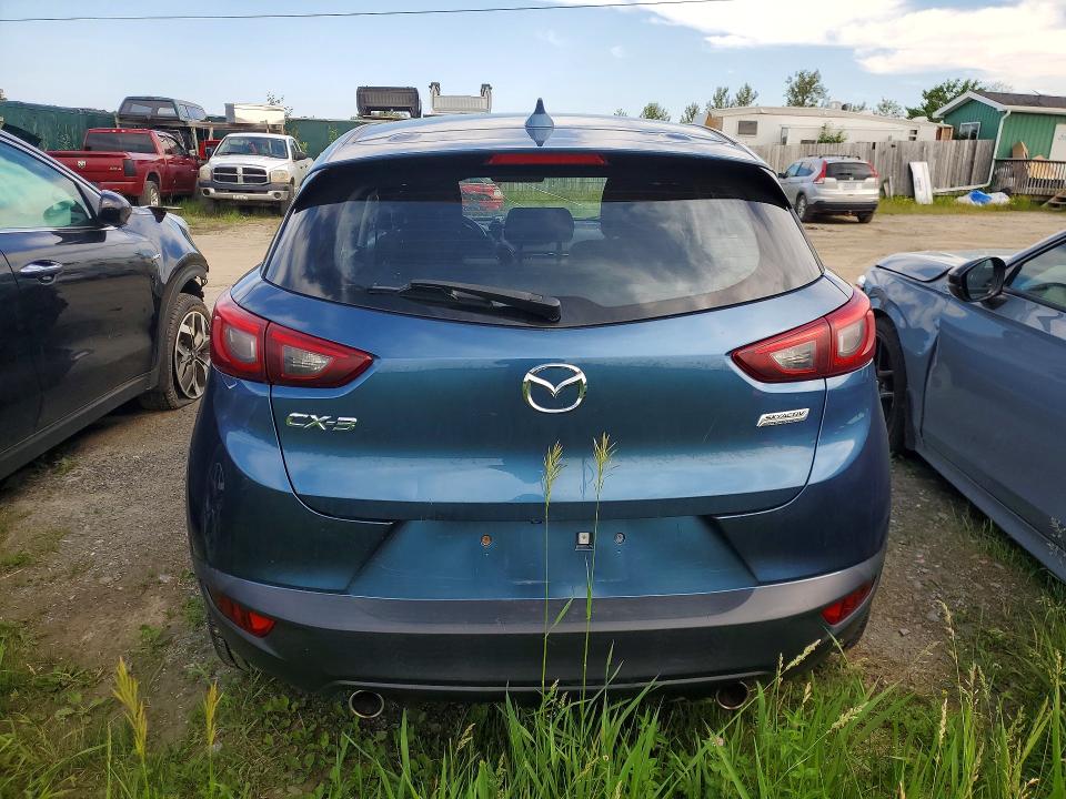 2018 Mazda Cx-3 VIN JM1DKDB73J0313493 COPART salvage auction — SIDE, ON - PERMIT NO BRAND - UNFIT, sold $8,900 on 2026-07-28 (photo 6)