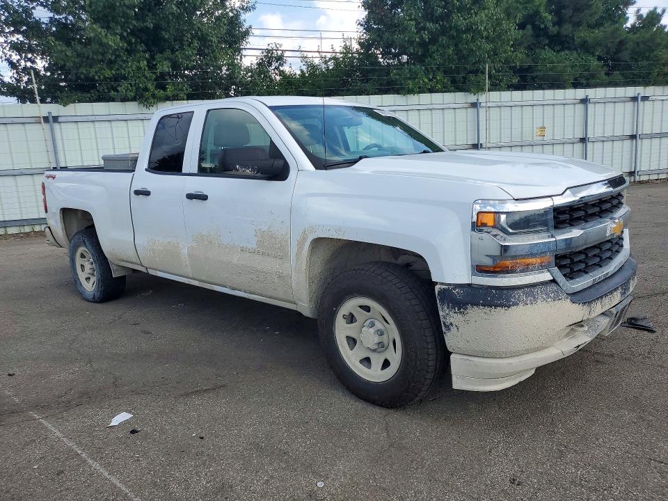2018 Chevrolet Silverado VIN 1GCVKNEC3JZ195170 COPART salvage auction — MINOR DENT/SCRATCHES, Oh - Certificate Of Title, sold $7,000 on 2026-07-23 (photo 4)