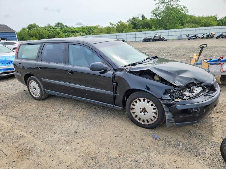 2001 Volvo V70 VIN YV1SW58DX12043885 COPART salvage auction — FRONT END, MA - CERT OF TITLE-RECONSTRCTD COLL, sold $125 on 2026-07-29 (photo 4)
