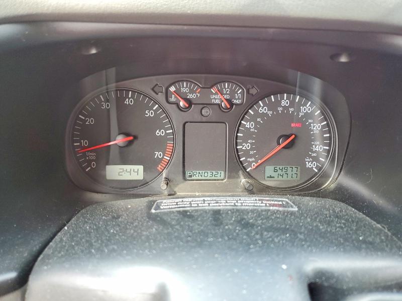 2002 Volkswagen Eurovan VIN WV2NB47052H024281 COPART salvage auction — REAR END, WA - BILL OF SALE, sold $10,100 on 2026-08-10 (photo 9)