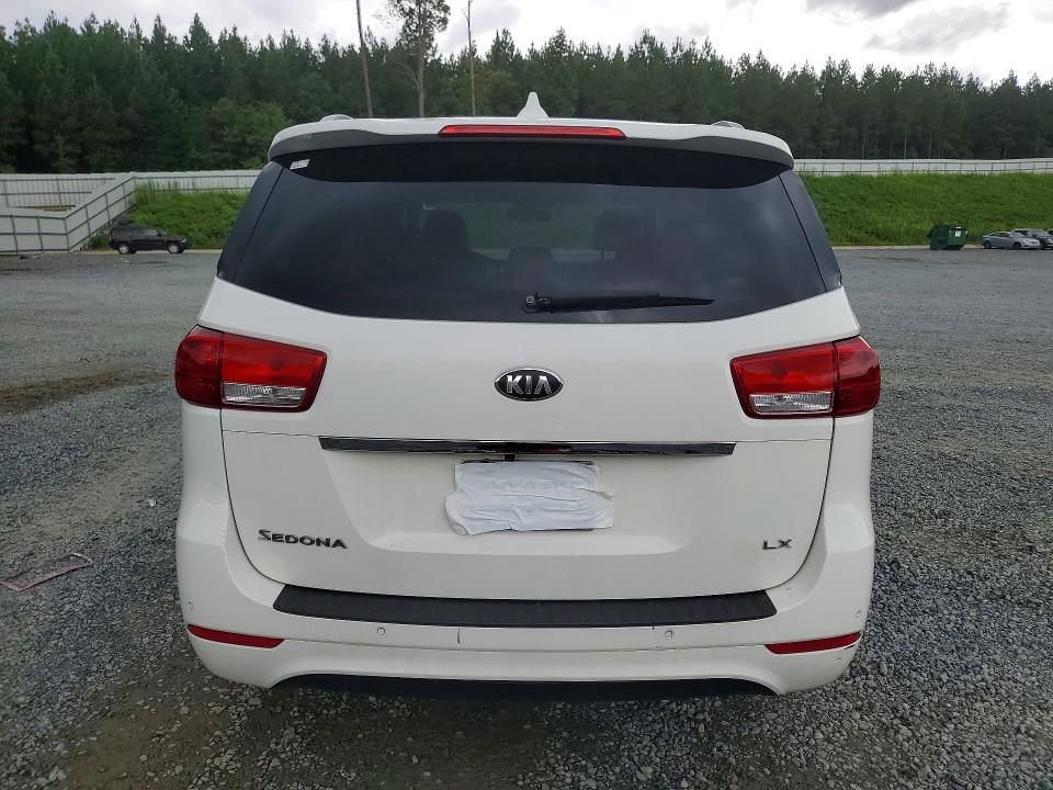 2016 Kia SEDONA VIN KNDMB5C13G6213674 COPART salvage auction — MECHANICAL, NC - DEALER ONLY CLEAN TITLE, sold $150 on 2026-07-23 (photo 6)