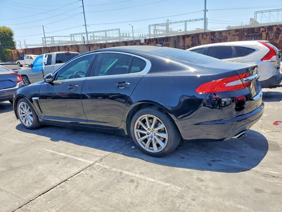 2013 Jaguar Xf VIN SAJWA0E77D8S70459 COPART salvage auction — MECHANICAL, Ca - Dis/Dlr/Exp Only Clean Title, sold $750 on 2026-07-12 (photo 2)