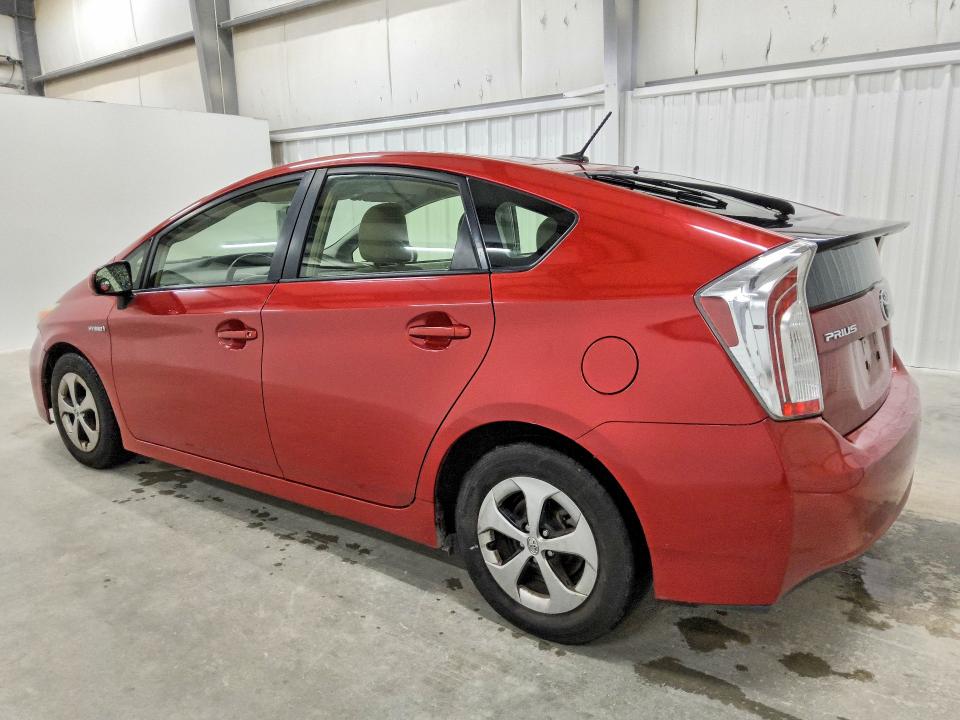 2015 Toyota Prius VIN JTDKN3DU5F0470381 COPART salvage auction — MINOR DENT/SCRATCHES, Tx - Cert Of Title-Rebuilt Salvage, sold $2,150 on 2026-07-28 (photo 2)