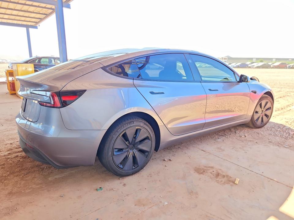 2025 Tesla VIN 5YJ3E1EA2SF081058 COPART salvage auction — FRONT END, Salvage Title, sold $250 on 2026-07-23 (photo 3)