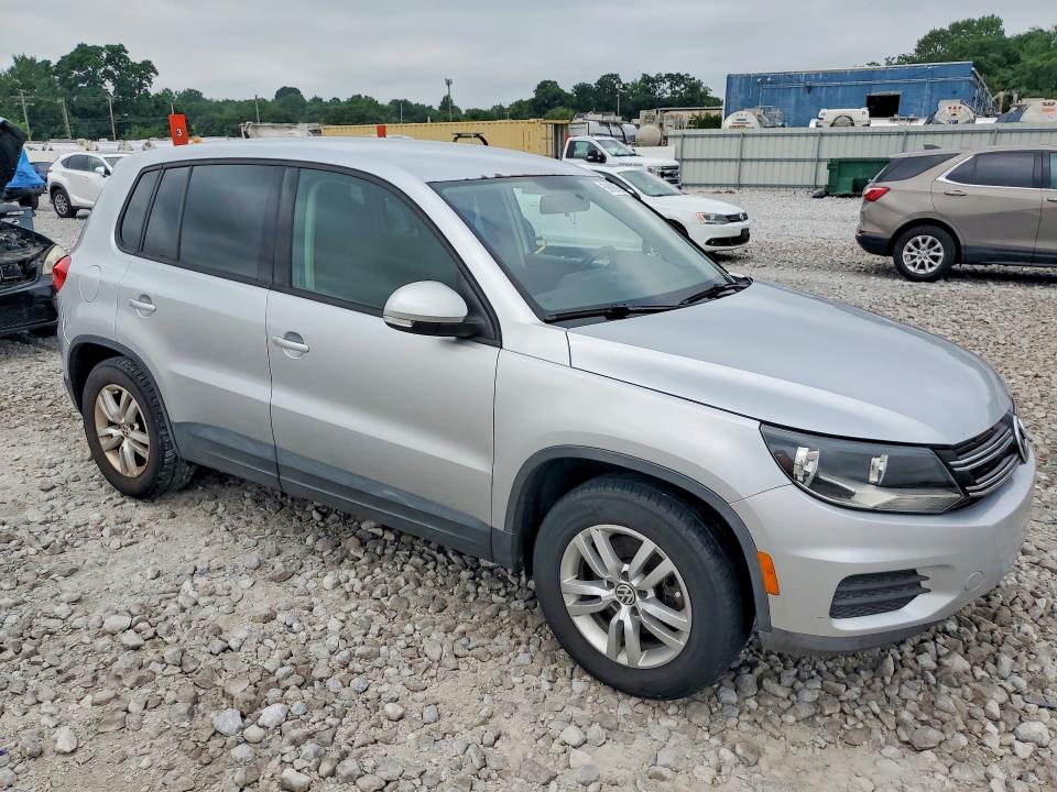2012 Volkswagen Tiguan VIN WVGAV7AX4CW548008 COPART salvage auction — MECHANICAL, MT - CERTIFICATE OF TITLE, sold $200 on 2026-07-28 (photo 4)