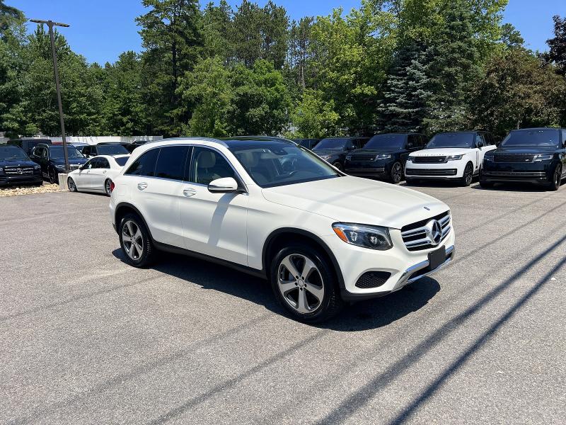 2016 Mercedes-benz Glc VIN WDC0G4KB3GF092255 COPART salvage auction — MINOR DENT/SCRATCHES, Wi - Certificate Of Title (P), sold $9,900 on 2026-07-17 (photo 1)