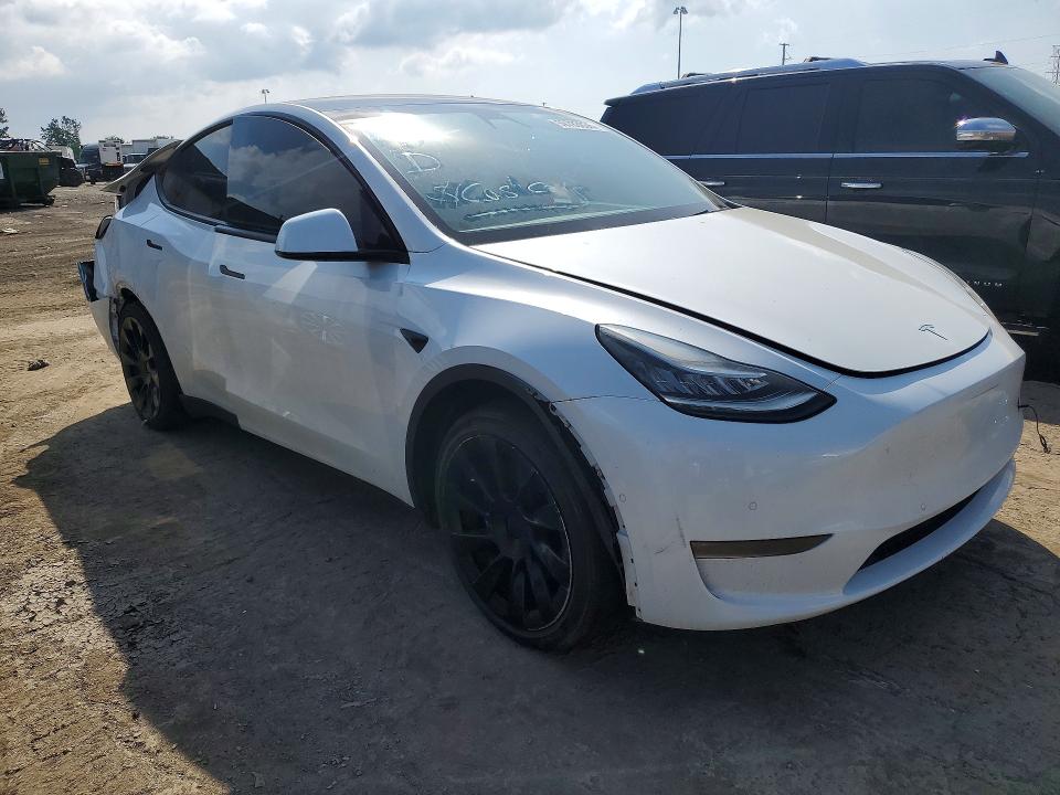 2020 Tesla VIN 5YJYGDEF4LF000723 COPART salvage auction — REAR END, Mi - Certificate Of Title, sold $6,500 on 2026-07-28 (photo 4)