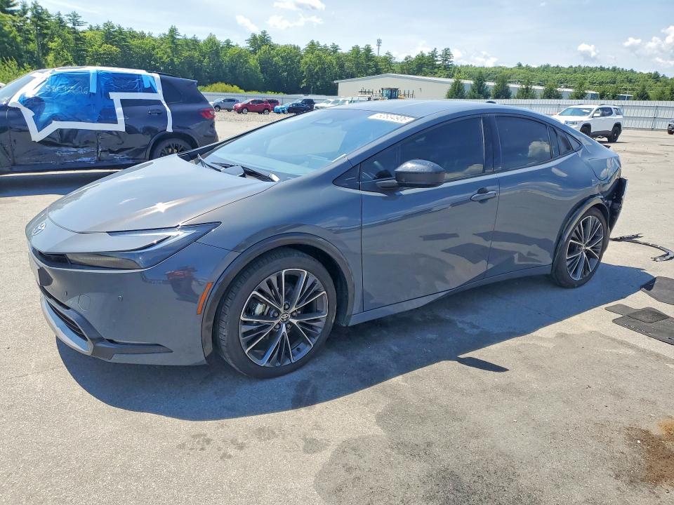2026 Toyota Prius VIN JTDACAAU9T3081523 — COPART salvage auction photo